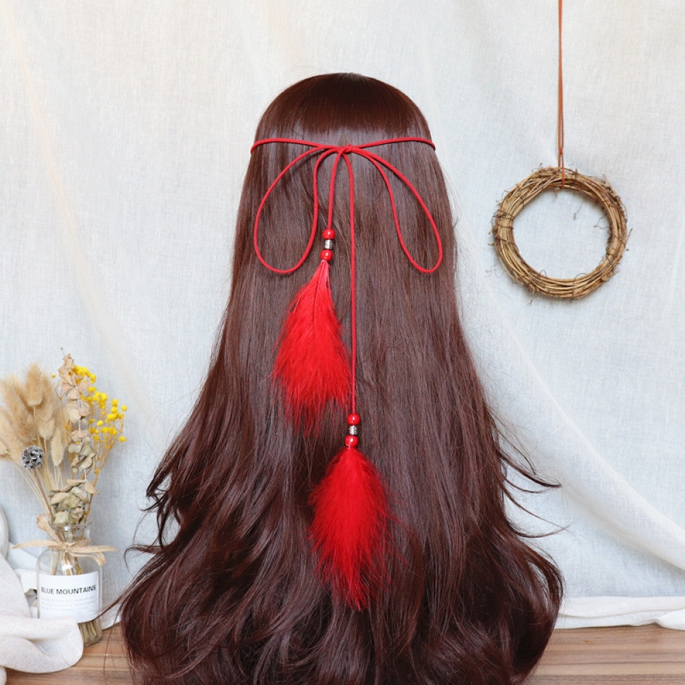 hair band featuring abundant white feather tassels, wooden bead accents, displayed with dried flower vase woven wreath decor 02