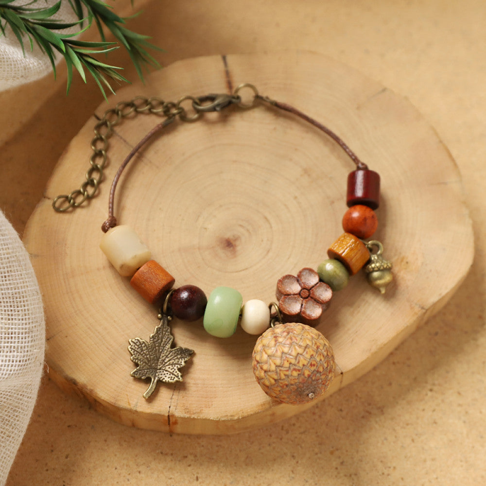 Big acorn pendant, statement woodland look