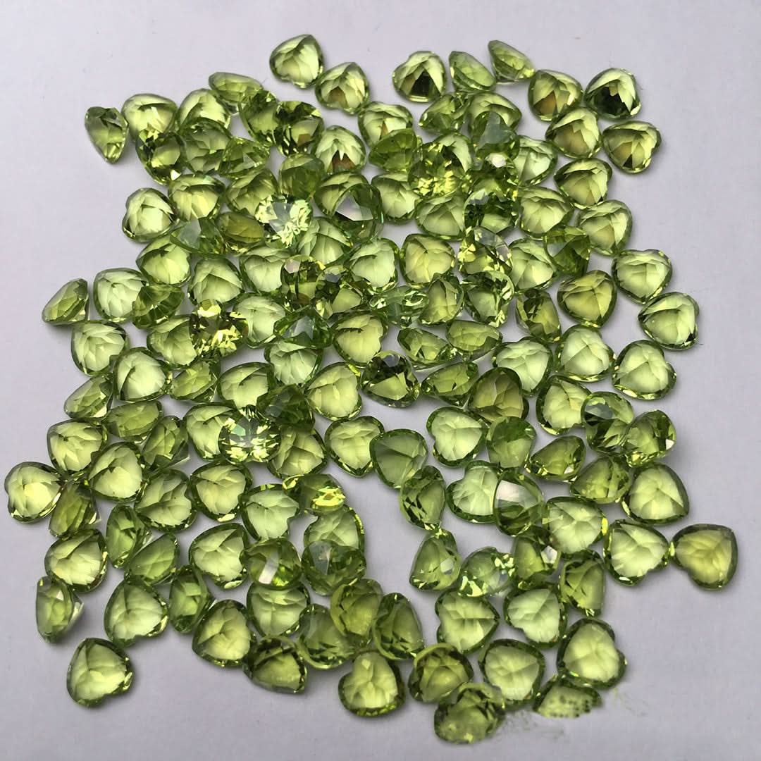Bulk heart-cut peridot olivine loose gemstones, vivid lime-green faceted stones for jewelry crafting | DIY Jade
