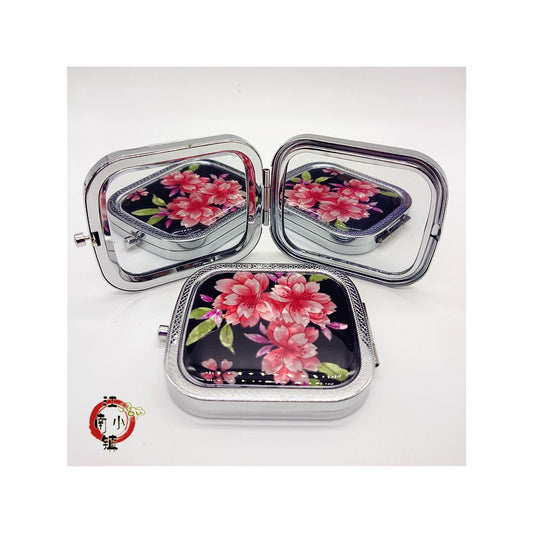 Collection of floral printed square pill boxes