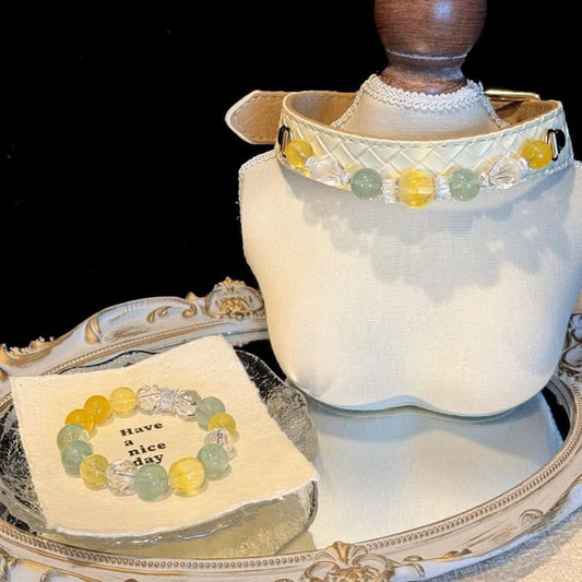 Cream lace pet collar with yellow stone beads, gift box and display bust | DIY Jade