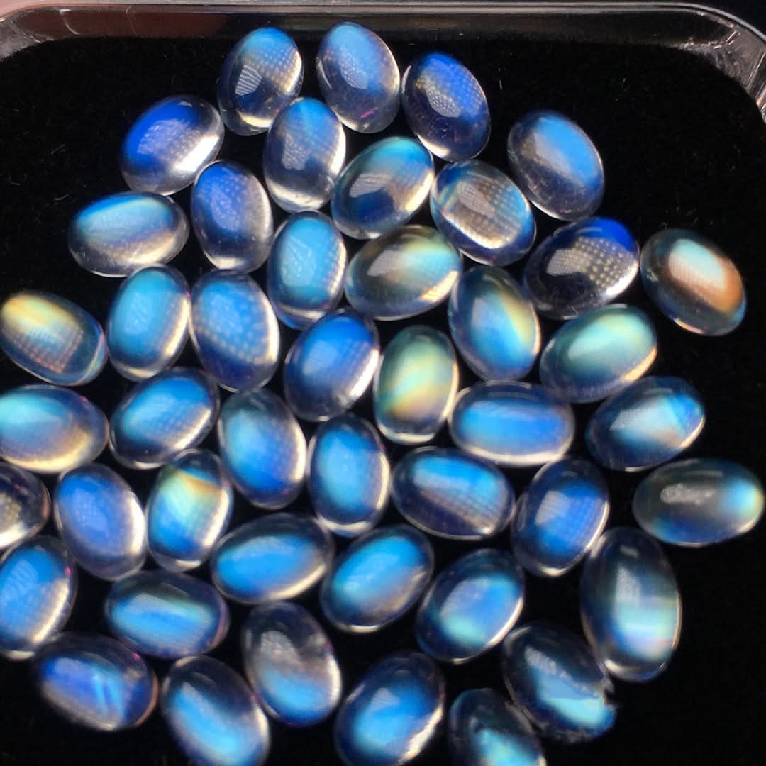 Natural blue flash moonstone cabochon loose gemstones with adularescence sheen | DIY Jade
