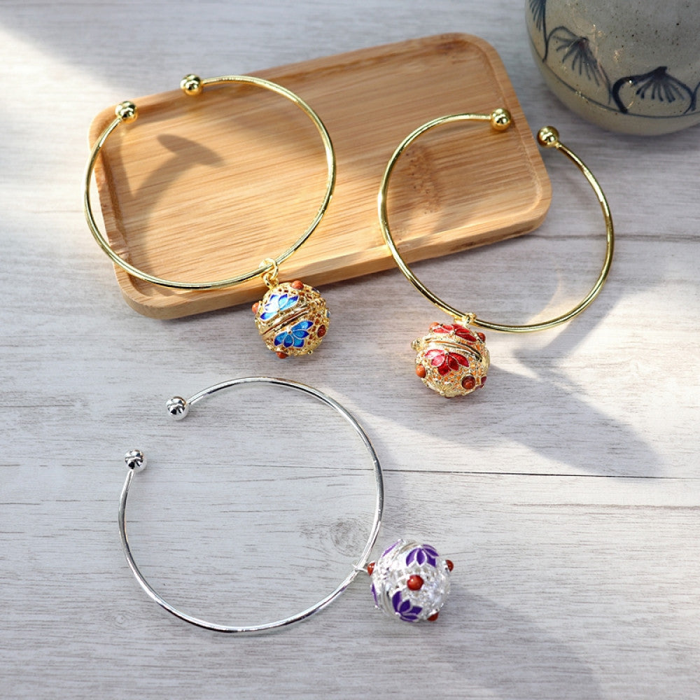 Ancient style palace bell luminous bracelet flower cloisonne bracelet wristband sachet ball girl all match Hanfu accessories image 2