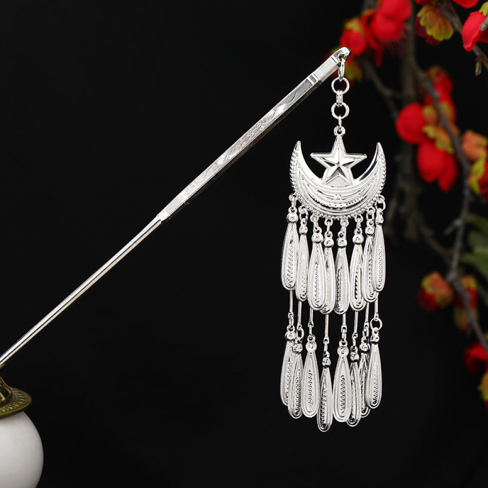 Boho vintage ethnic silver-tone hair stick featuring an intricate rooster-shaped charm, detailed decorative accents, and layered silver tassel pendants 18