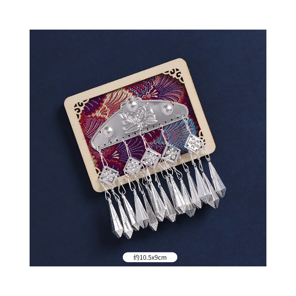 Round red lantern-themed magnet with silver tassels