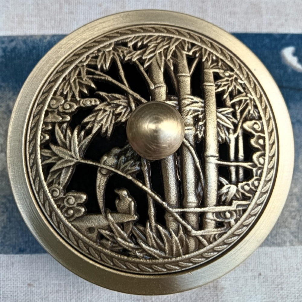 Bronze incense burner lid with bamboo and bird openwork carving, nature motif | DIY Jade