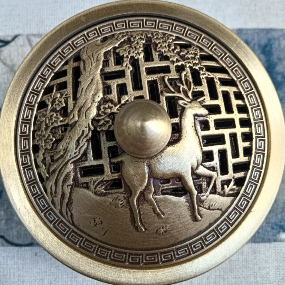 Bronze incense burner lid with deer and tree openwork carving, vintage style | DIY Jade