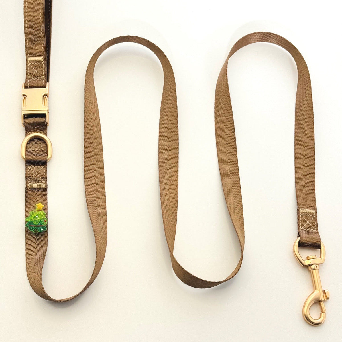 Brown matching christmas pet leash decorated with tiny christmas tree charm, alloy hardware for dog cat walking | DIY Jade