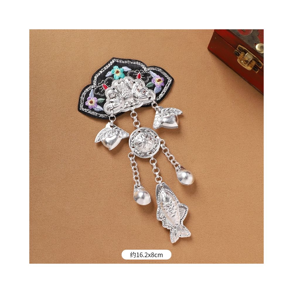 Cloud double tassel silver embroidered brooch