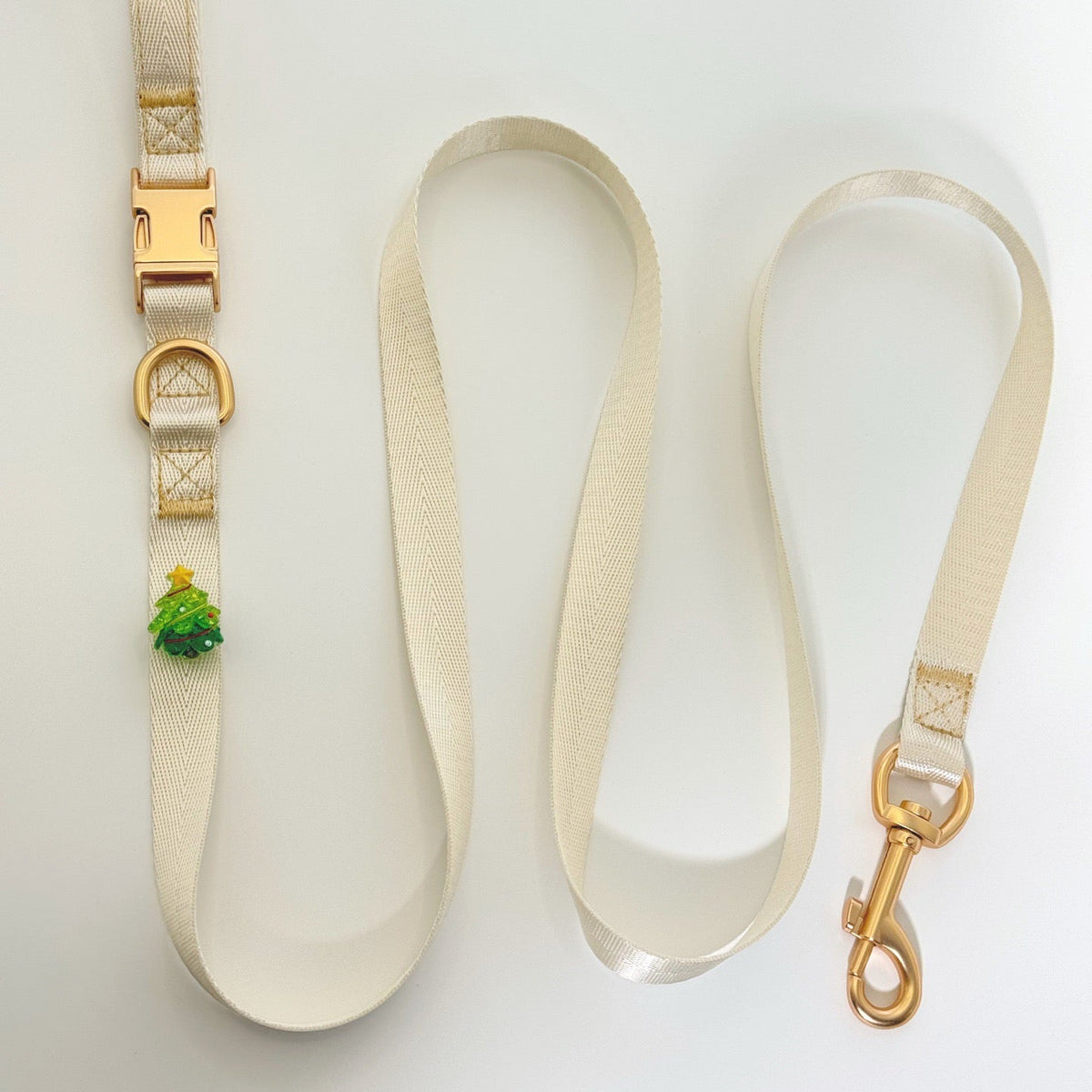 Cream matching christmas pet leash with mini christmas tree ornament, golden hardware to pair with festive pet collar | DIY Jade