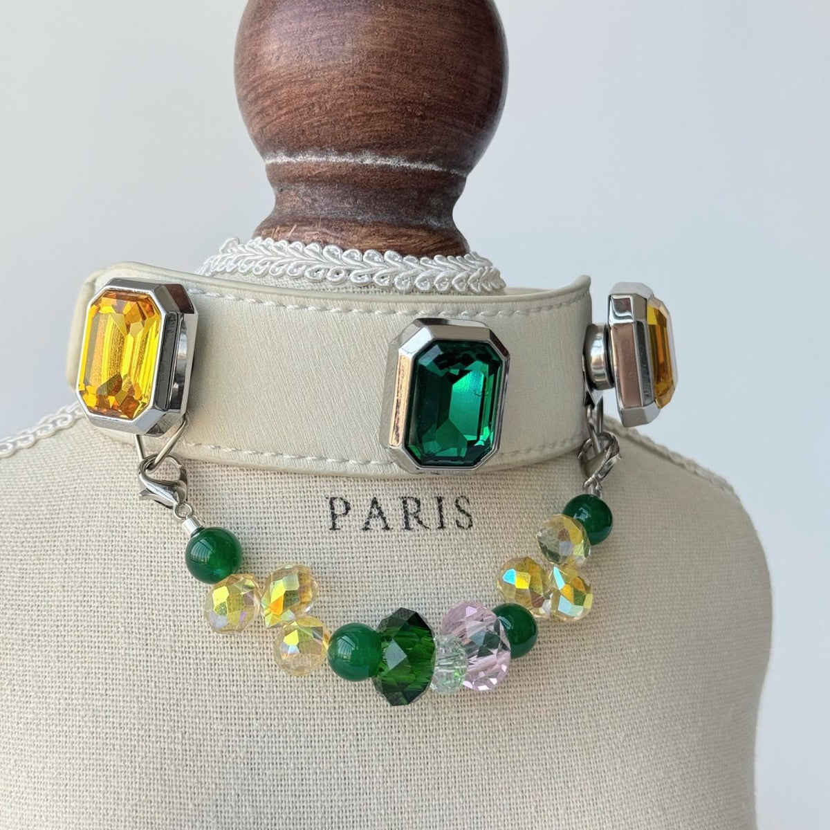 Green crystal pet collar on display stand — side angle view|DIYJade