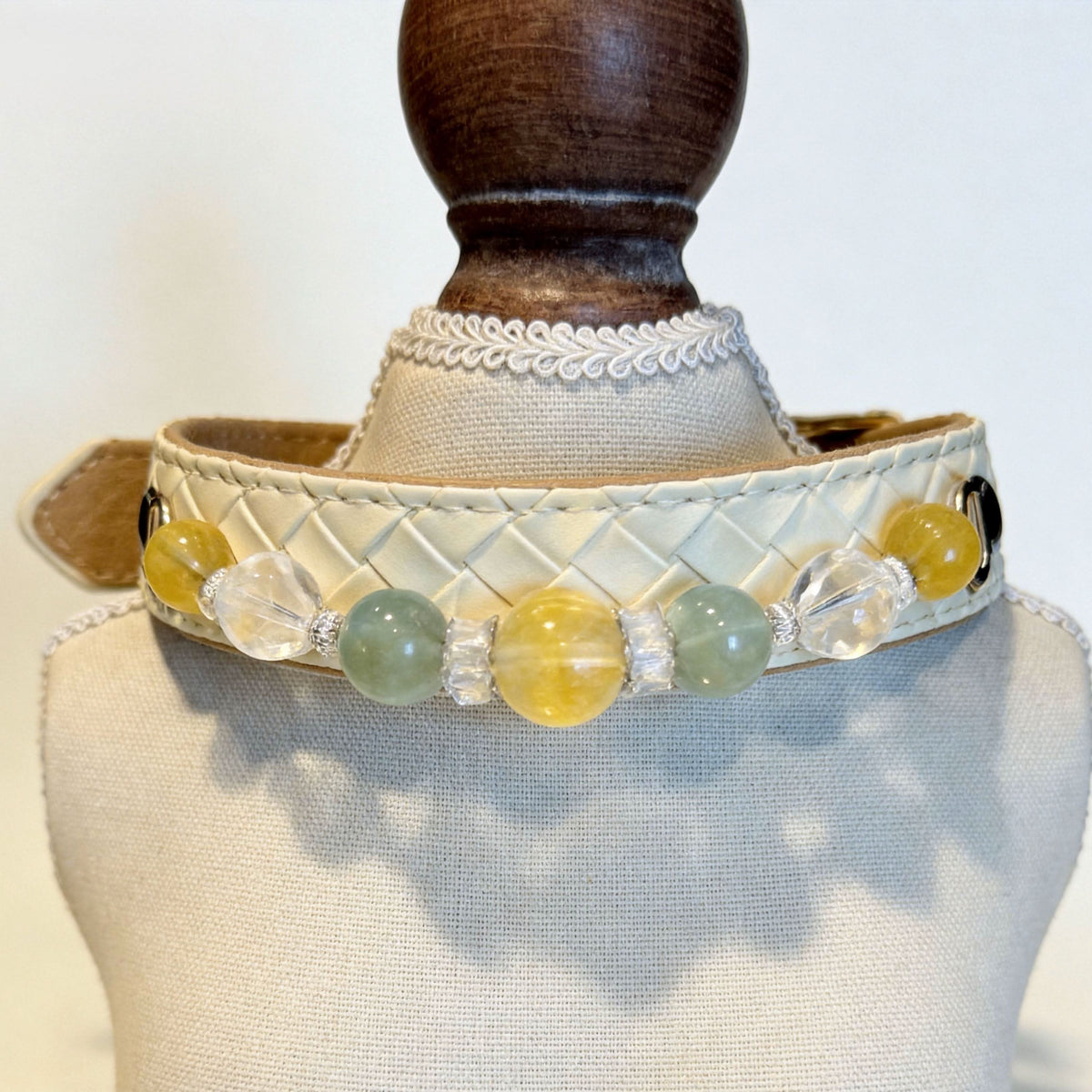Front view of cream lace pet collar decorated with yellow gemstone beads | DIY Jade