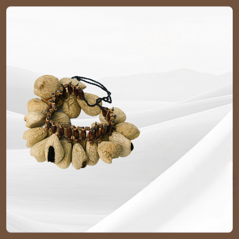 Light beige seed shell tribal bracelet | DIY Jade