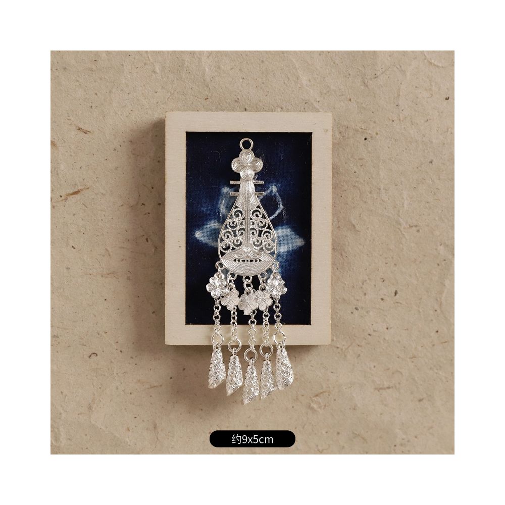 Long bar blue embroidery silver tassel brooch