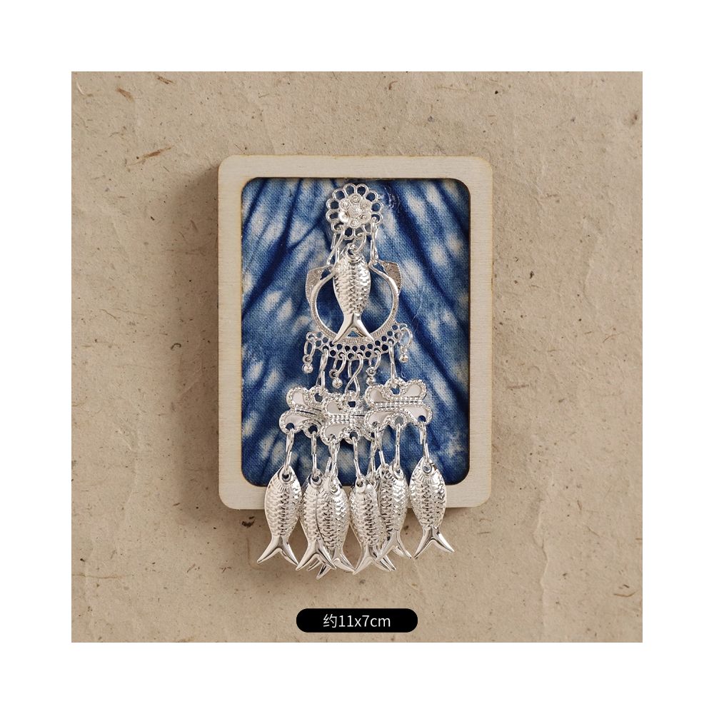Medium square blue embroidery brooch