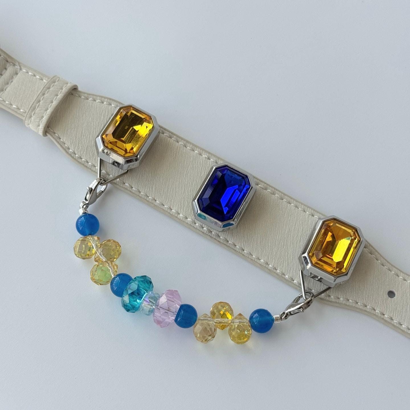 Multicolor crystal pet collar flat lay — with blue pink yellow bead charm chain|DIYJade