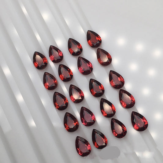 Natural deep red pear-cut teardrop faceted loose gemstones for jewelry crafting | DIY Jade