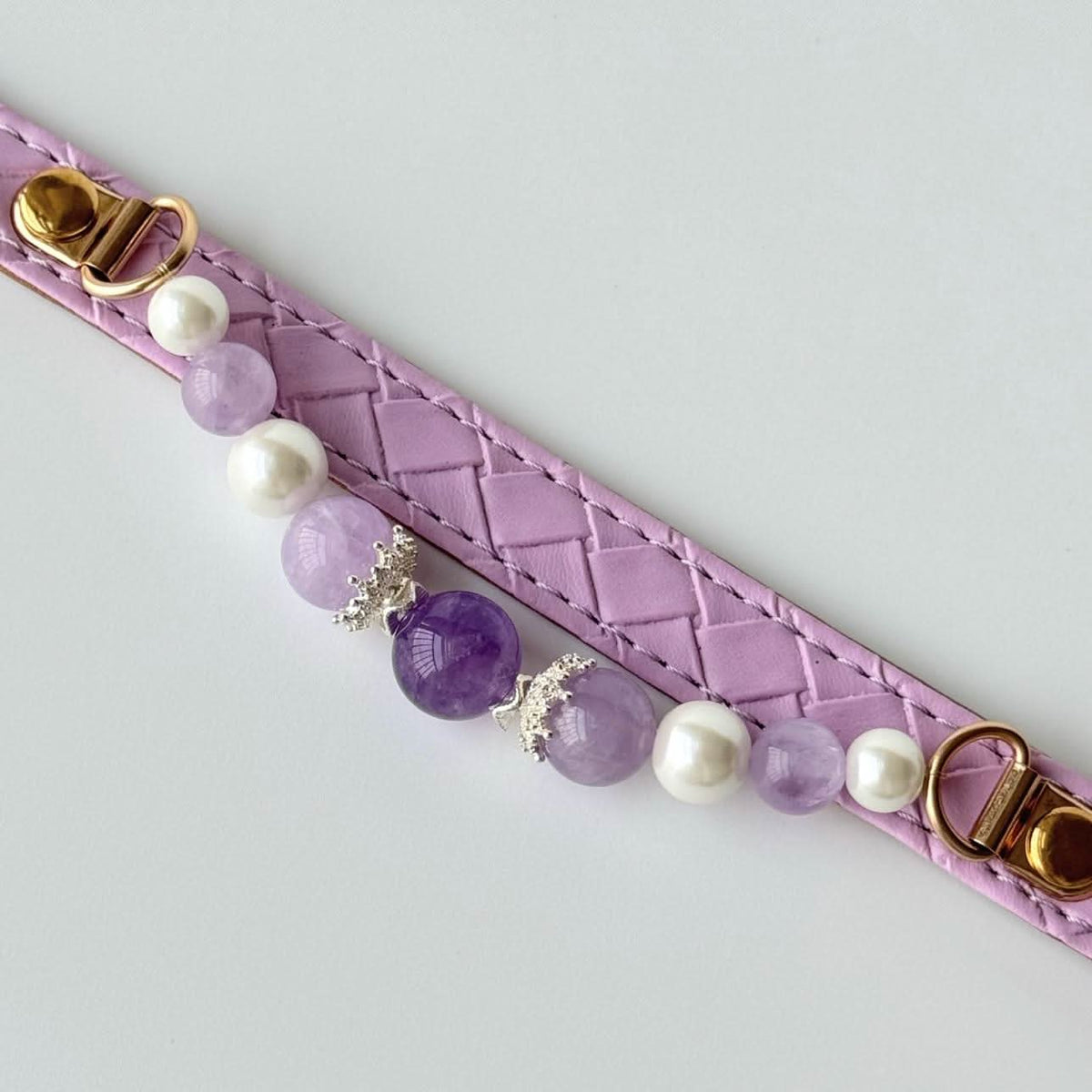 Top view pink quilted collar strap with dangling purple gem and pearl bead accessory chain | DIY Jade