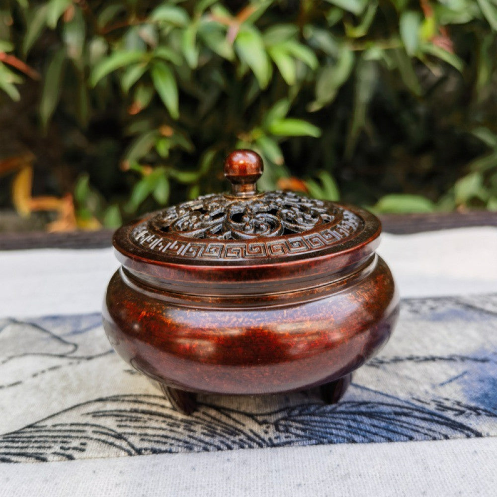 Reddish-brown incense burner with simple carved lid, classic three-legged design | DIY Jade
