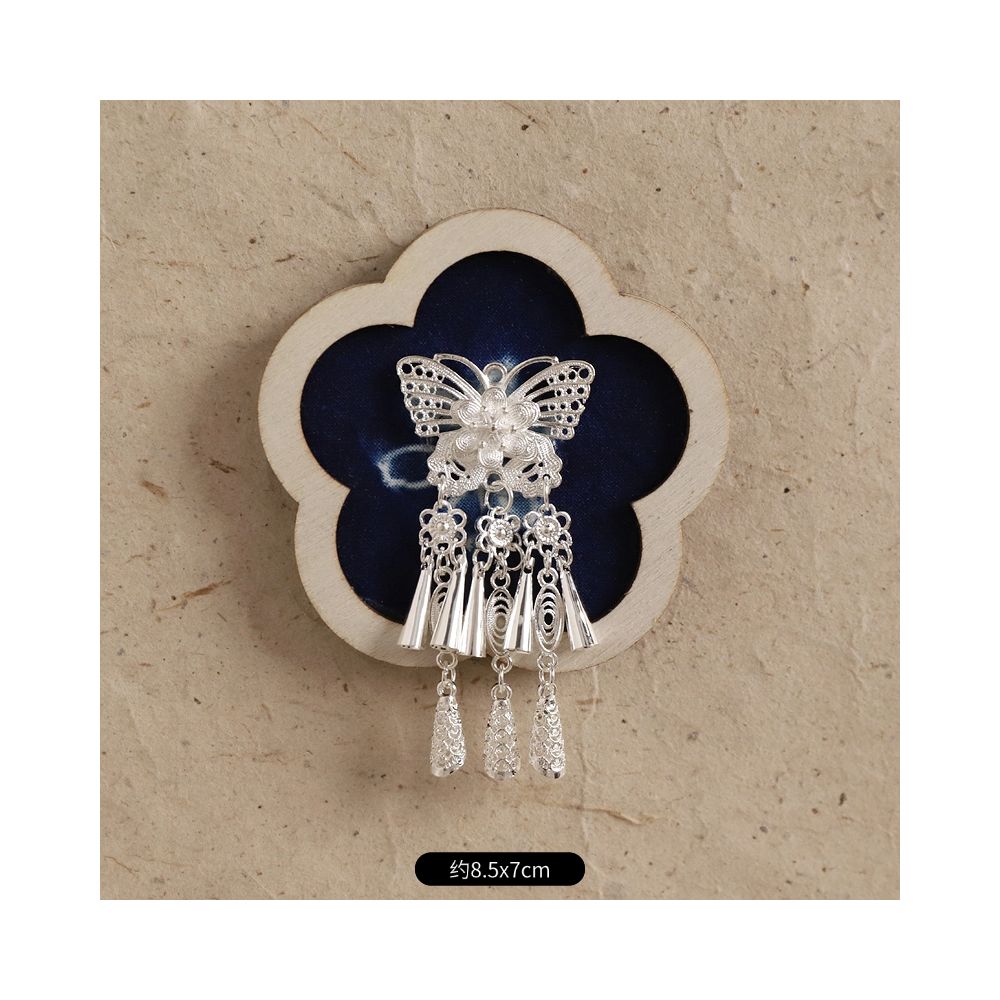 Round blue embroidery silver tassel brooch