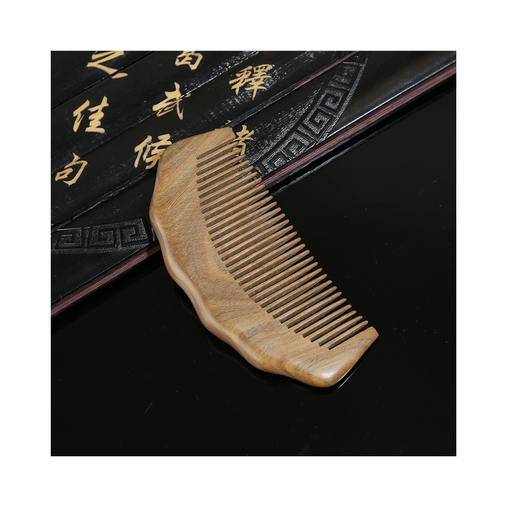 Wavy edge green sandalwood wooden hair comb